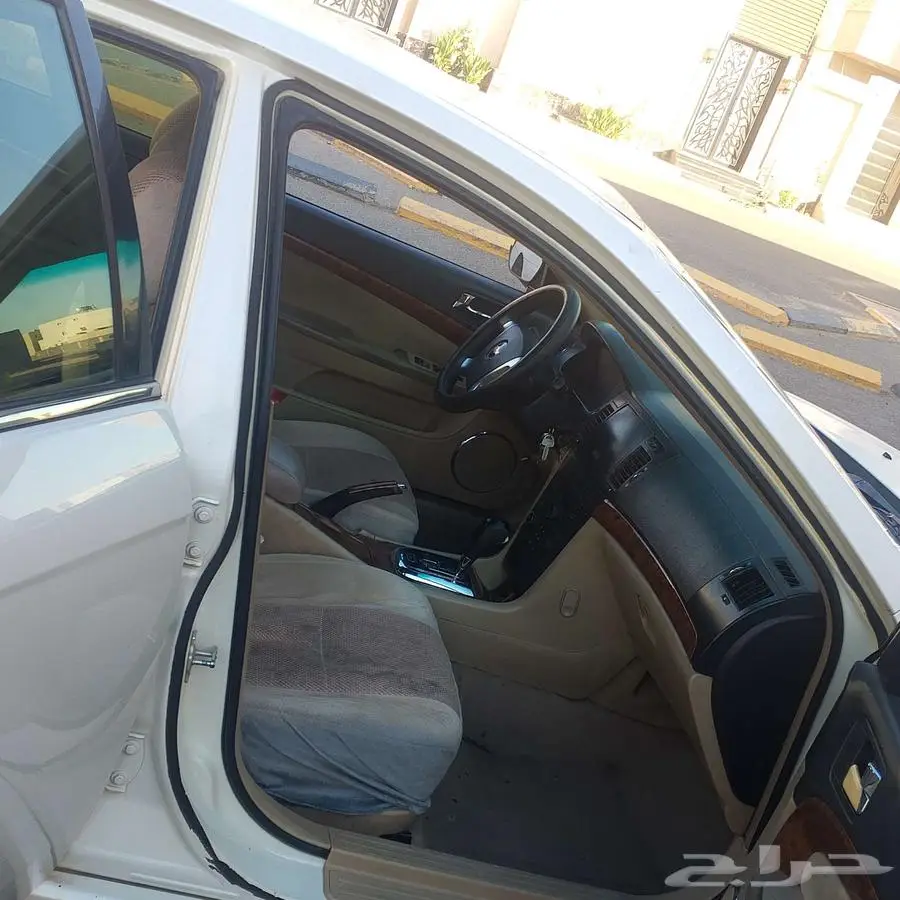 اوبيكا سيدان LS 2009 12