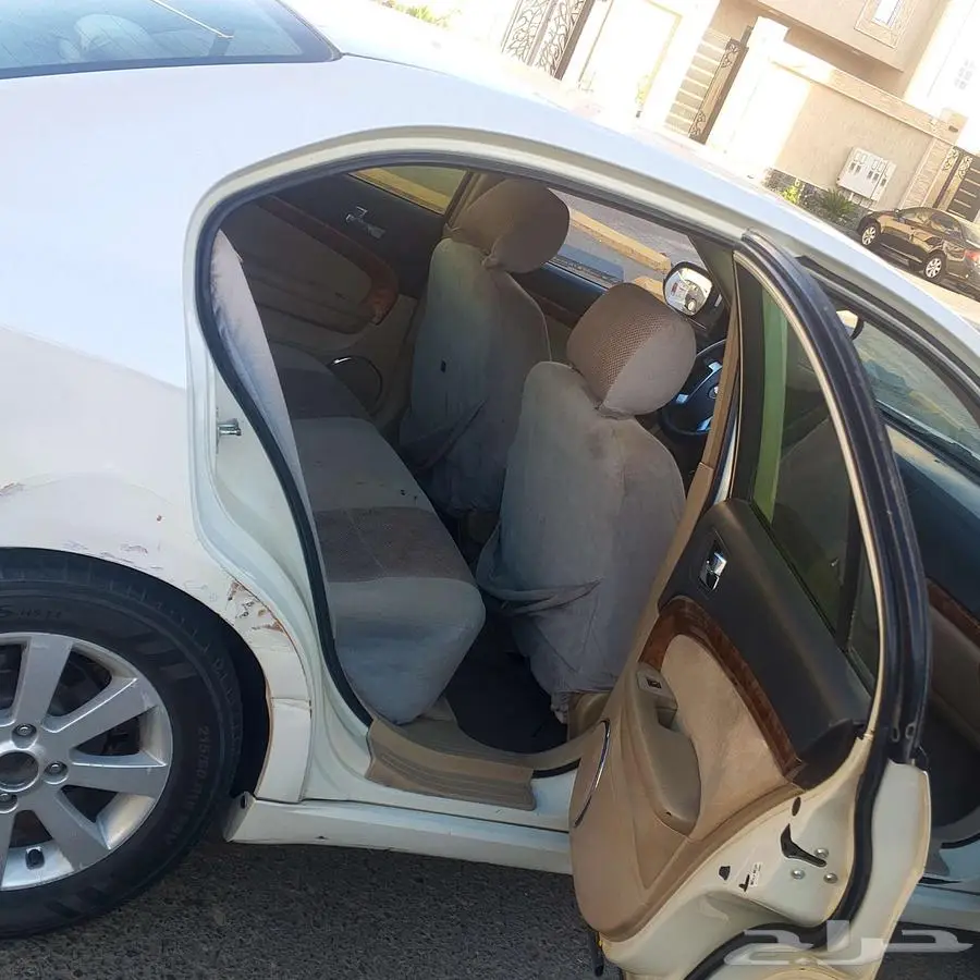 اوبيكا سيدان LS 2009 2