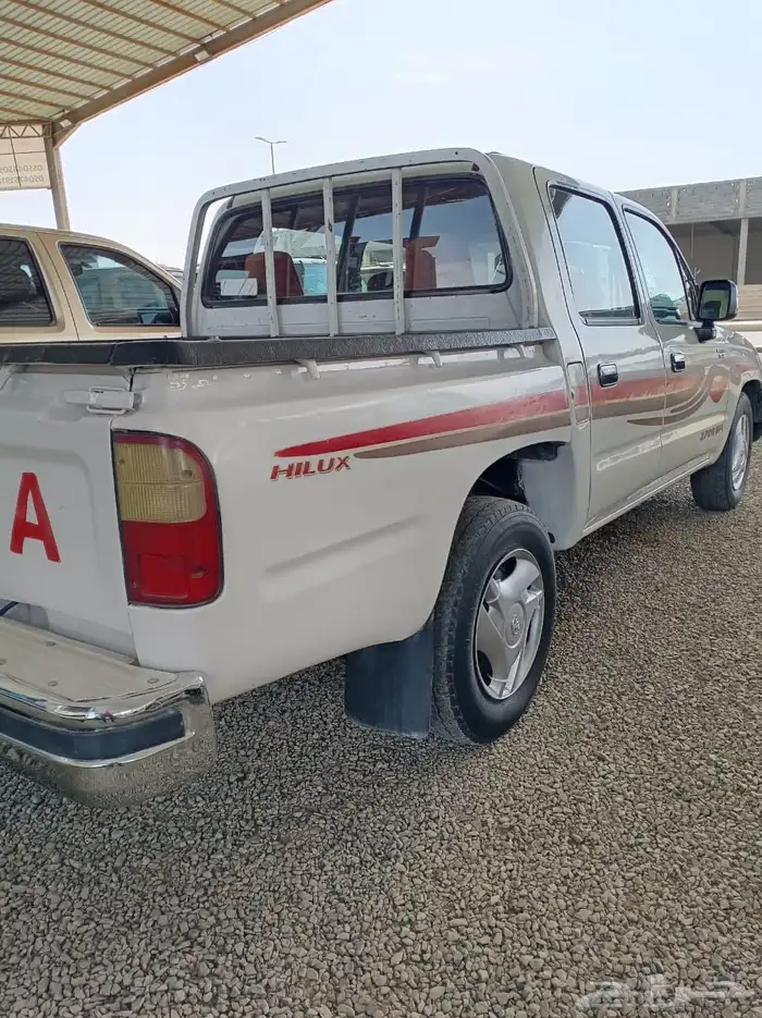 هايلكس 2003م GLX 15