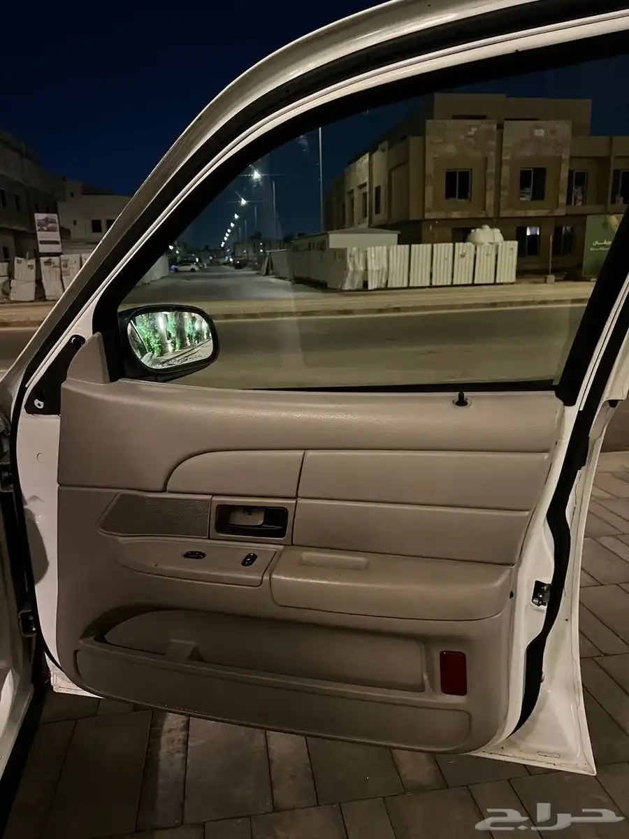فورد كراون فكتوريا بوليسي 2006 18