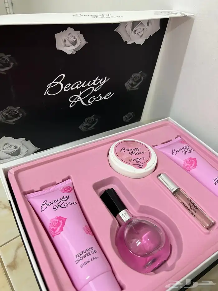 أحذية وعطور 3