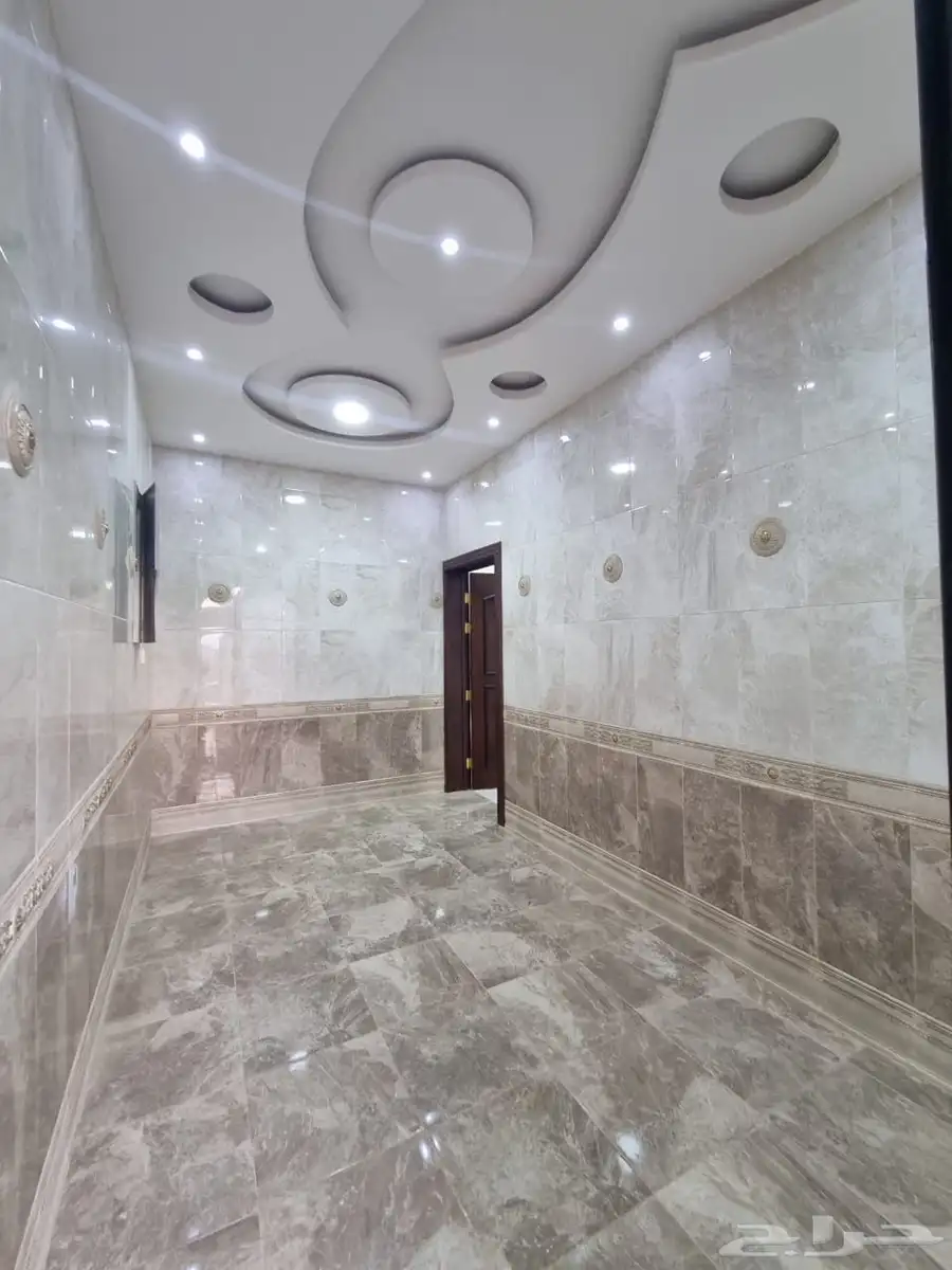 دور وشقتين شمال بريده عرض نادر وممتاز للسكن والاستثمار 6