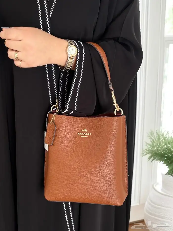 شنط هرمز وكوتش وتوري بورش جديدة اشكال متنوعه واسعار مميززه 61