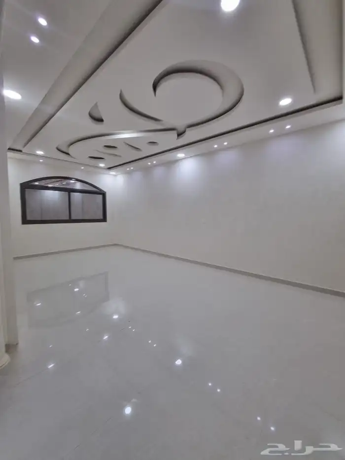 دور وشقتين شمال بريده عرض نادر وممتاز للسكن والاستثمار 14