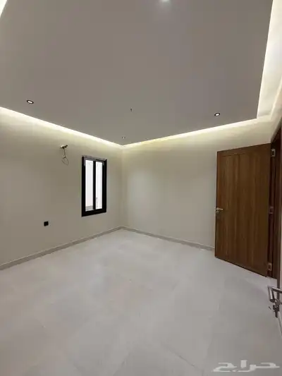 للبيع شقق دور ثاني حي الاخضر 9