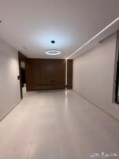 للبيع شقق دور ثاني حي الاخضر 0