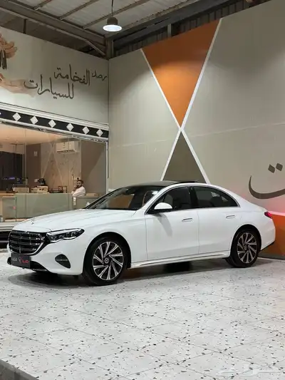 مرسيدس E300 2024 فل كامل . رصد الفخامة 6