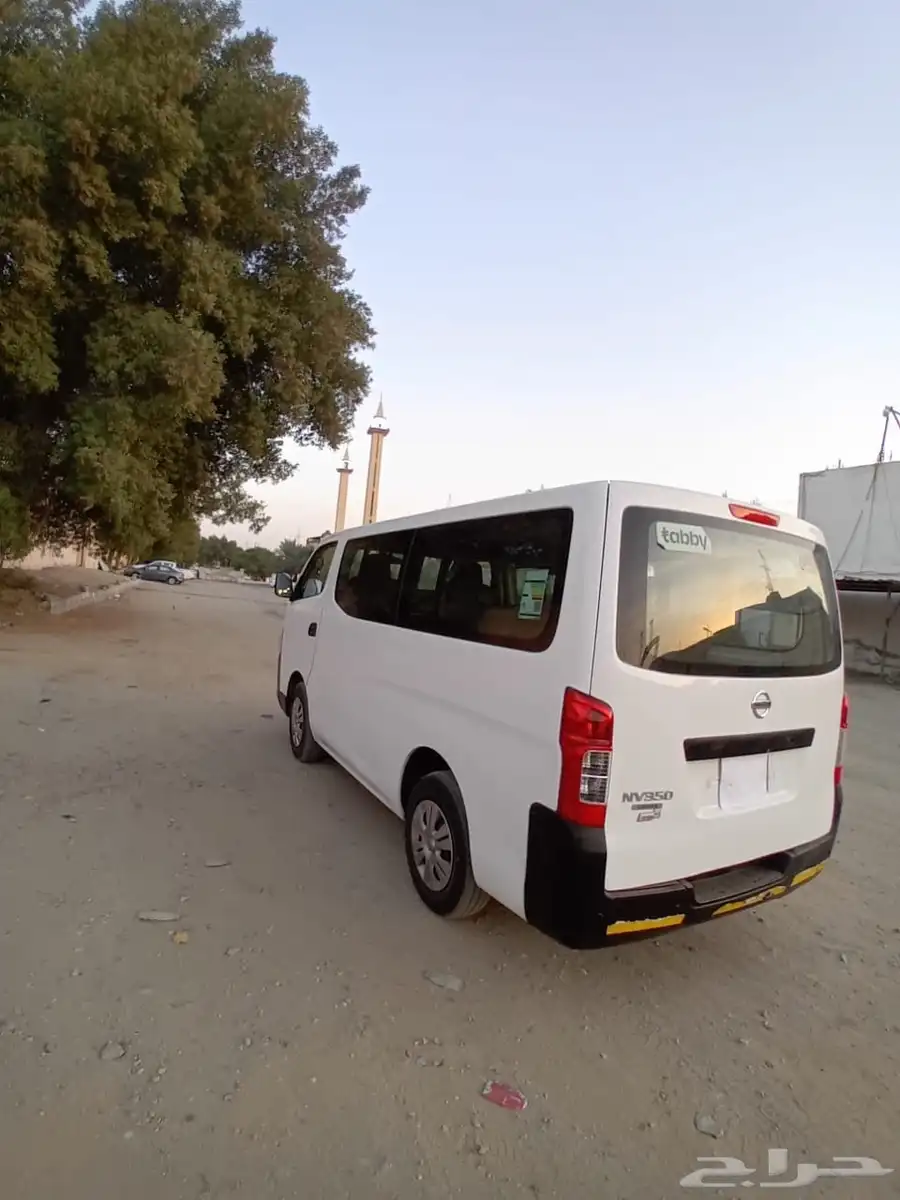 باص نيسان 15 راكب موديل 2016 5