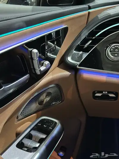 مرسيدس E300 2024 فل كامل . رصد الفخامة 26