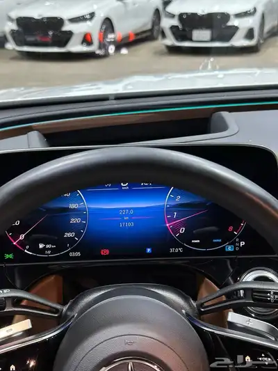 مرسيدس E300 2024 فل كامل . رصد الفخامة 28