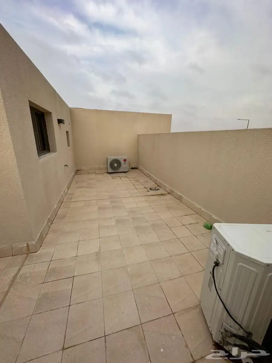 للبيع فيلا دوبلكس الرياض الضاحية 230 2