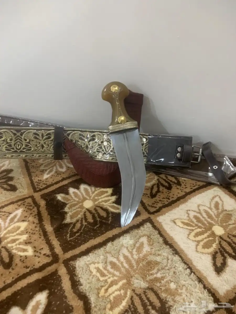 جنبيه للبيع 1
