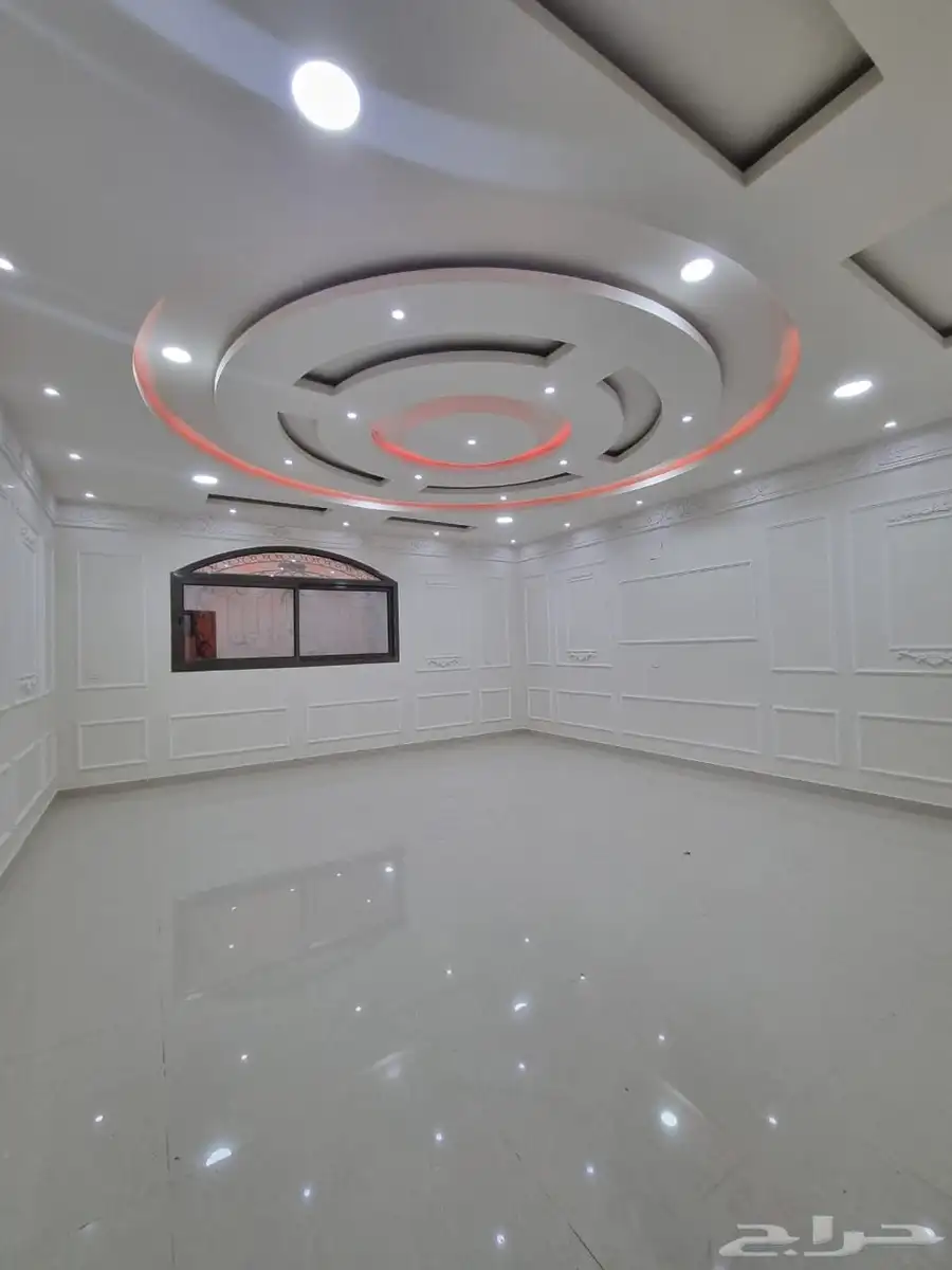 دور وشقتين شمال بريده عرض نادر وممتاز للسكن والاستثمار 5