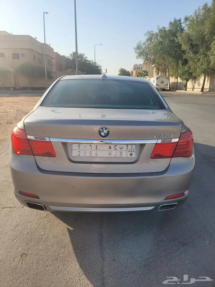 فل كامل للبيع 2010 BMW 5