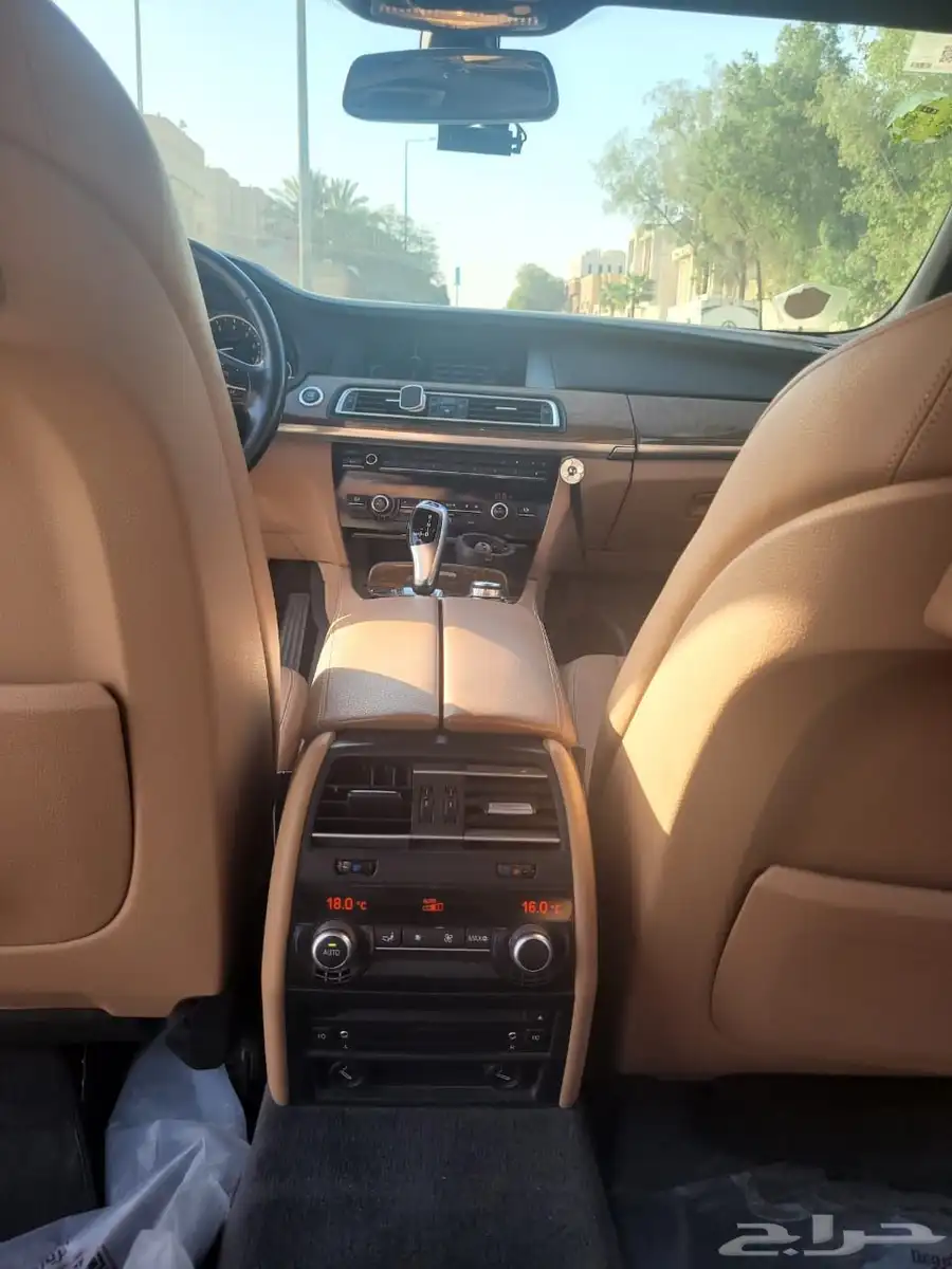 فل كامل للبيع 2010 BMW 11