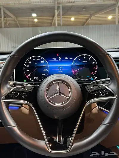 مرسيدس E300 2024 فل كامل . رصد الفخامة 27
