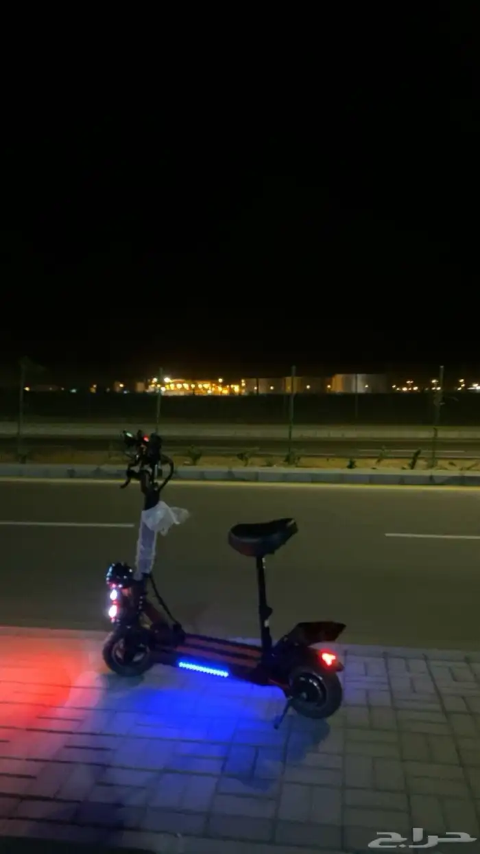 السكوتر لايشكي الا من العداد اشتره وغير العداد العداد احترق 1