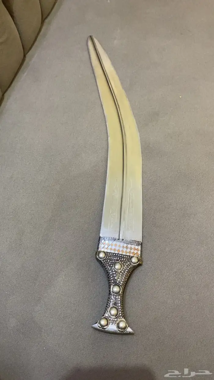 معيره قديمه للبيع تاريخ الصنع 1381 2