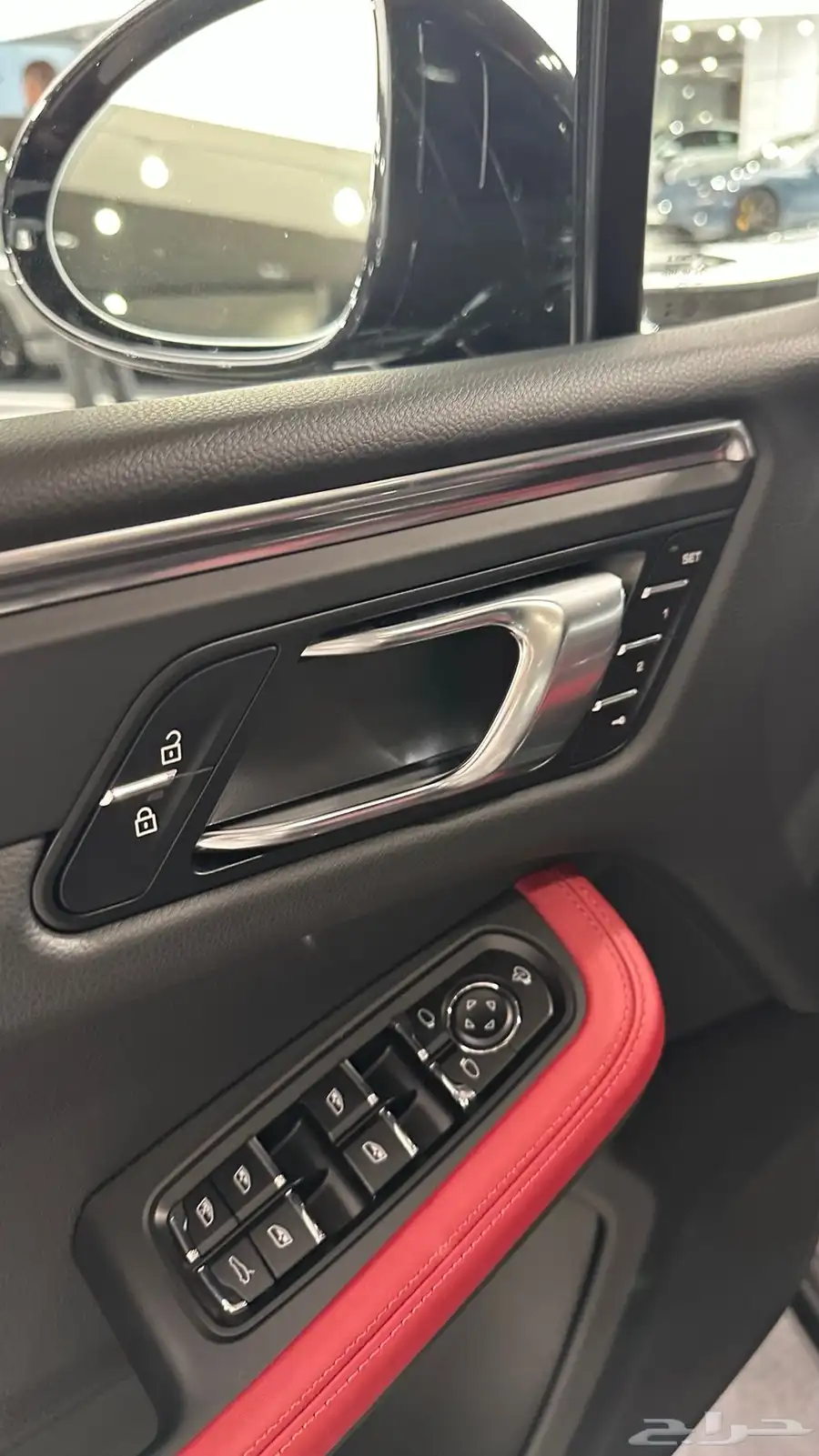 PORSCHE MACAN BLACK EDITION 2025 8