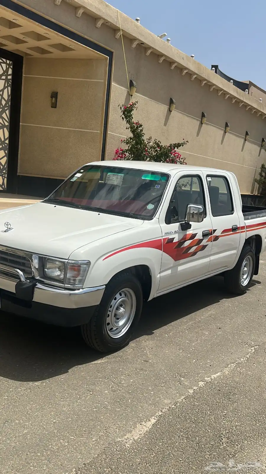 هايلكس غمارتين GLX 99 فل كامل 16