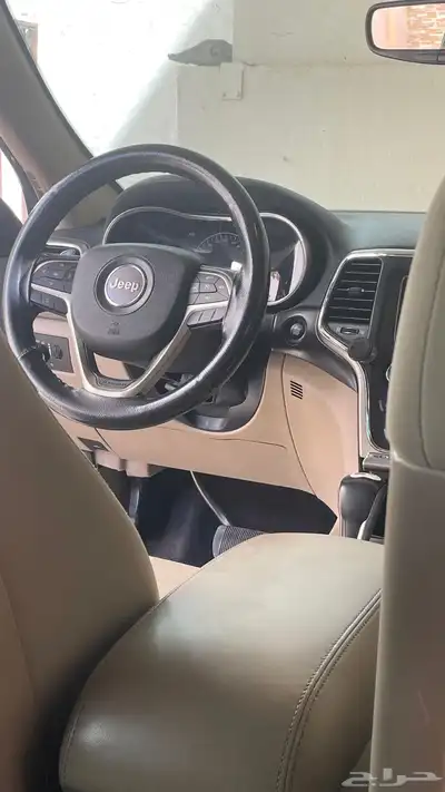 جيب شروكي 2017 2