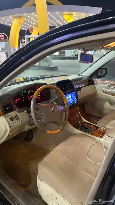 Lexus موديل 2003 2