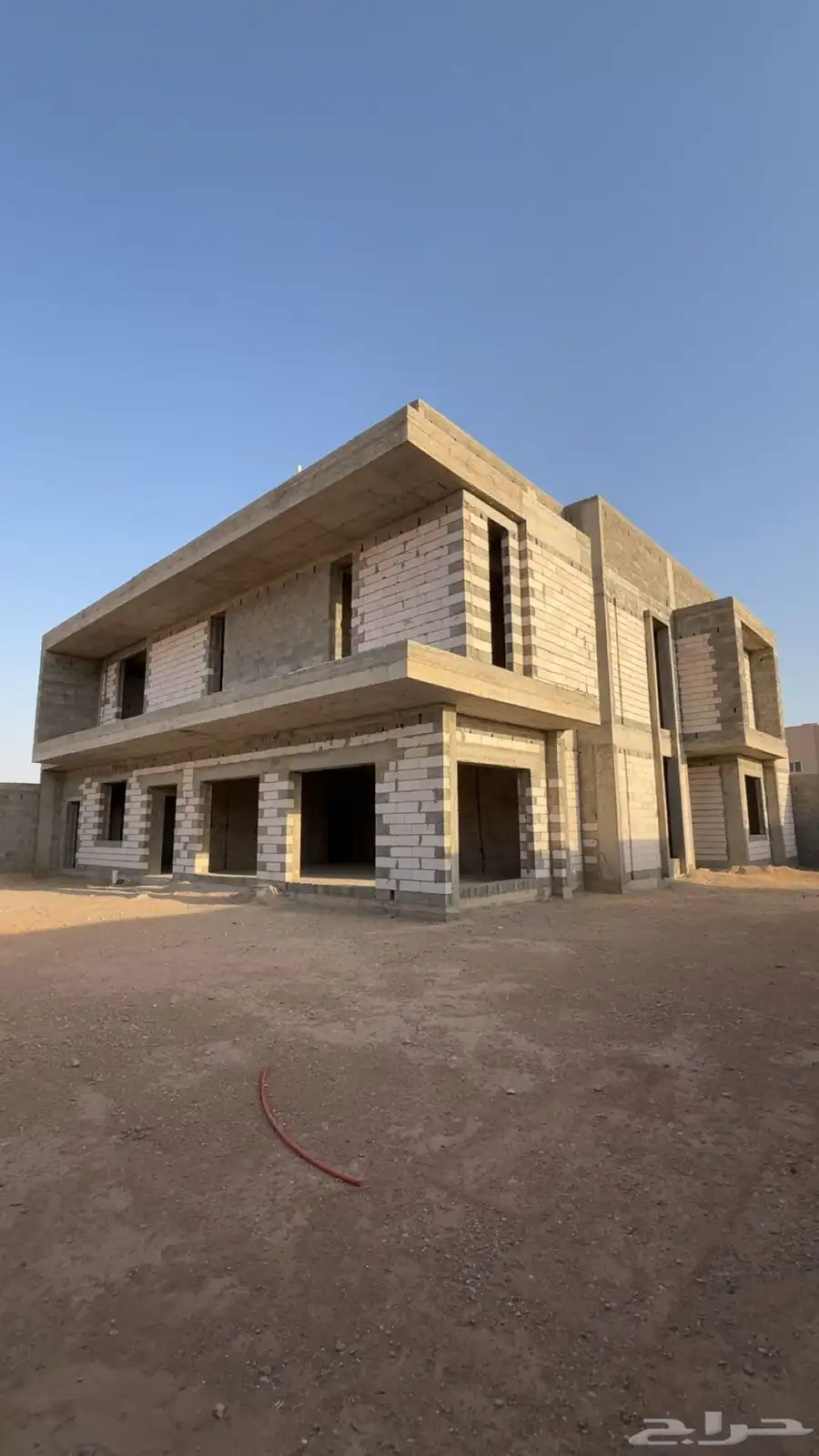 فيلا سكنية عظم على شارعين في حي الياسمين الملكي في المجمعة 5