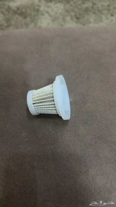 مكنسة سيارات صغيره قابلة لاعادة الشحن مع شاحنها ب 20 5