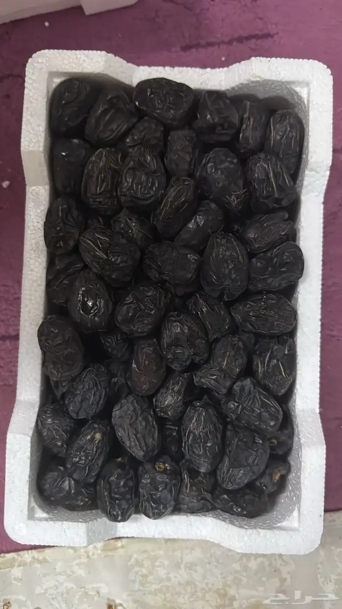 رطب روثانة وعجوة 6