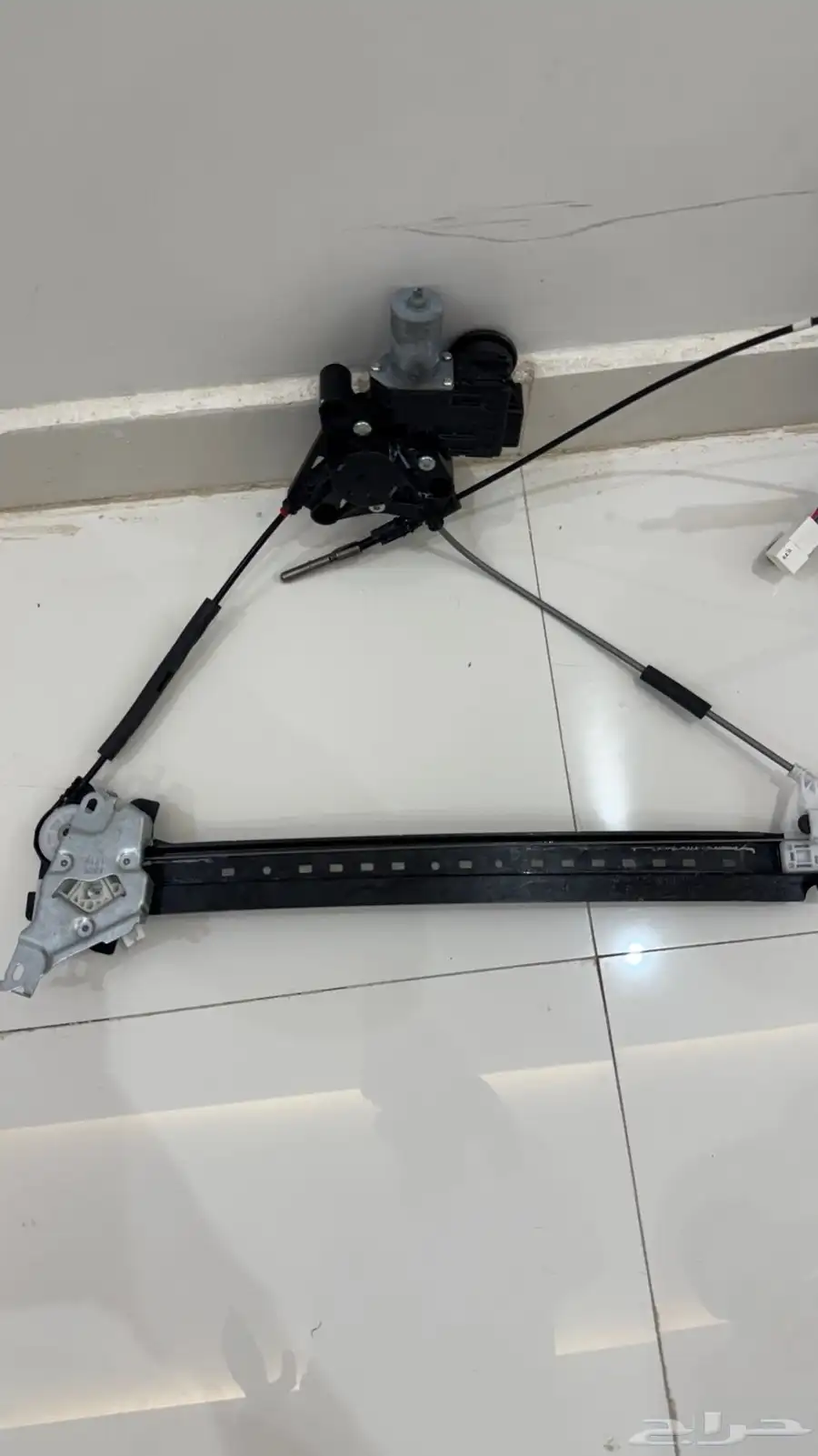 قطع لكزس LS500 موديل 2018 وجيب لكزس 11