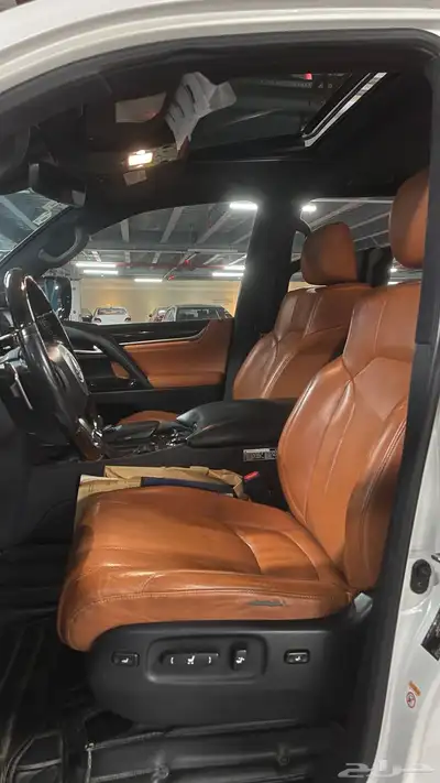 LEXUS LX570 2016 25