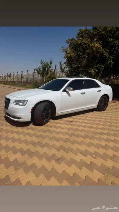 كرايزلر 2016 300c 5