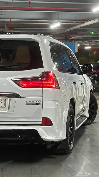 LEXUS LX570 2016 13
