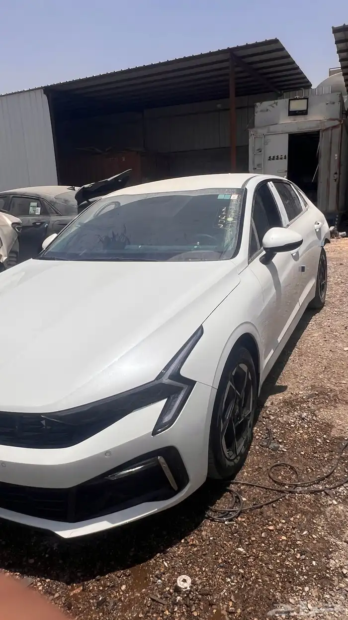 تشليح K5 2024 قطع غيار ضربه من الخلف 3