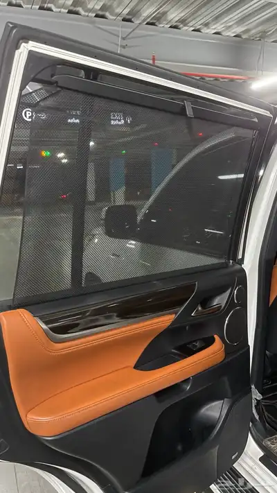 LEXUS LX570 2016 28