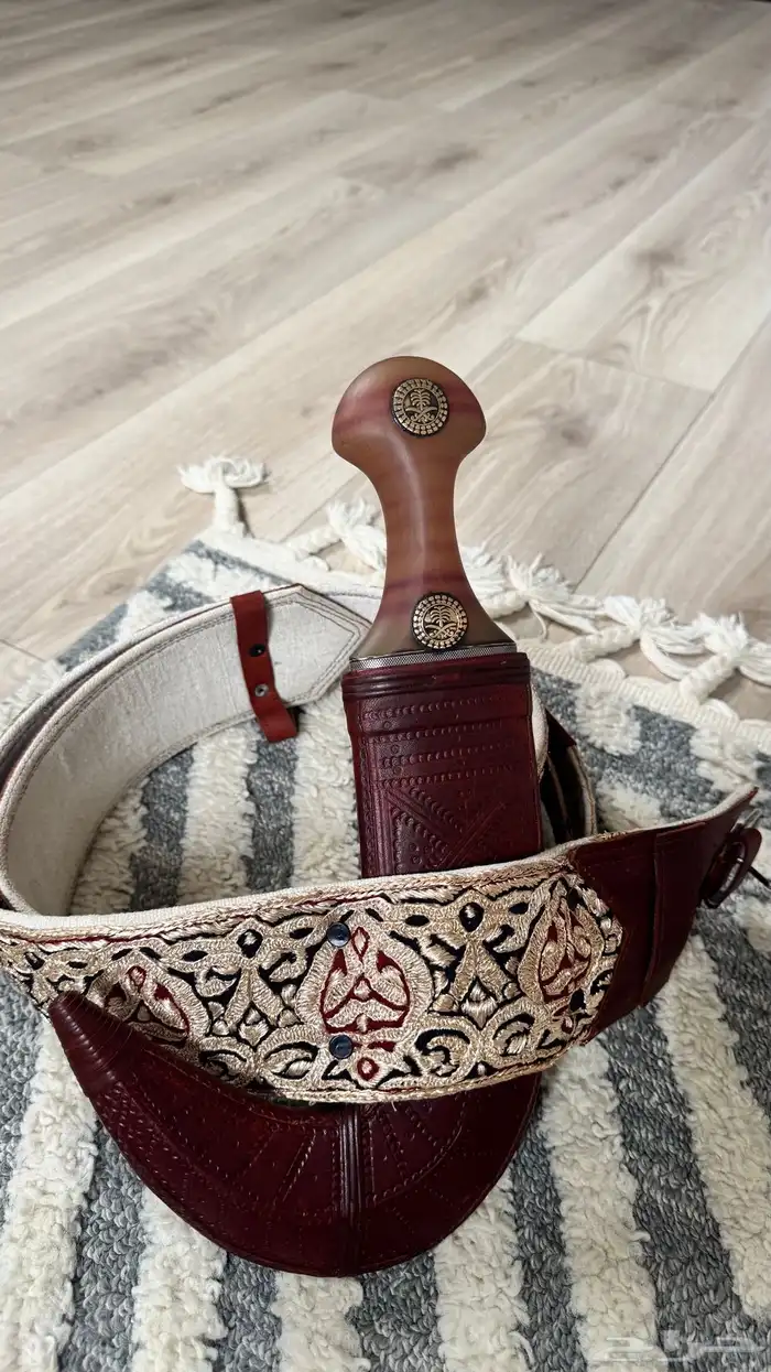 جنبيه مكعبه حك زراف محبره 9