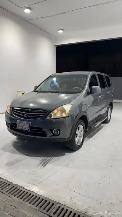 متسيوبيشي Z7 موديل 2015 0