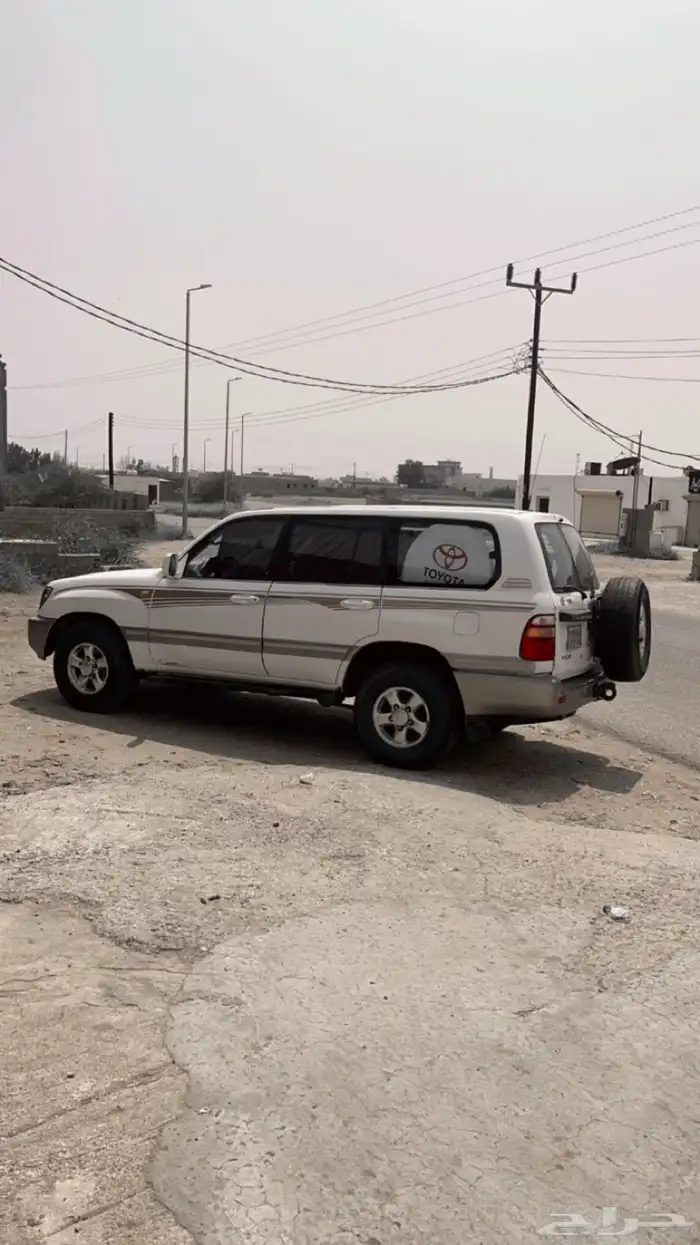 لاندكروزرللبيع 1999قير عادي دبل دفلك ونش 10