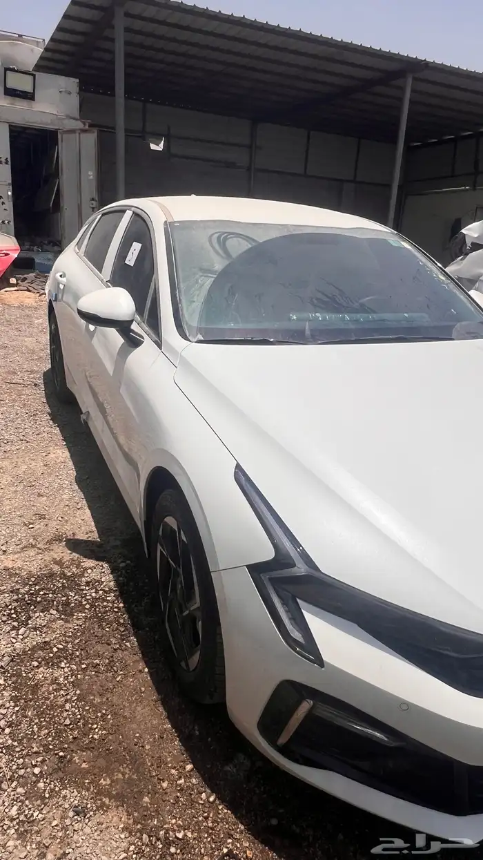 تشليح K5 2024 قطع غيار ضربه من الخلف 4