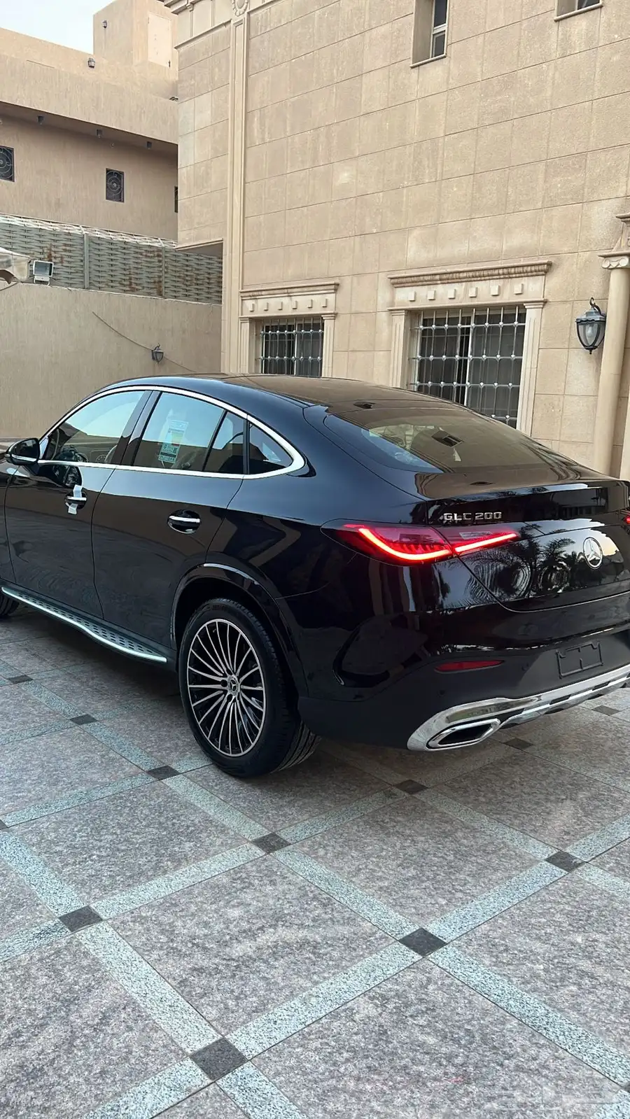 مرسيدس GLC200 كوب موديل 2025 خليجي جديد بريميوم بلس 16