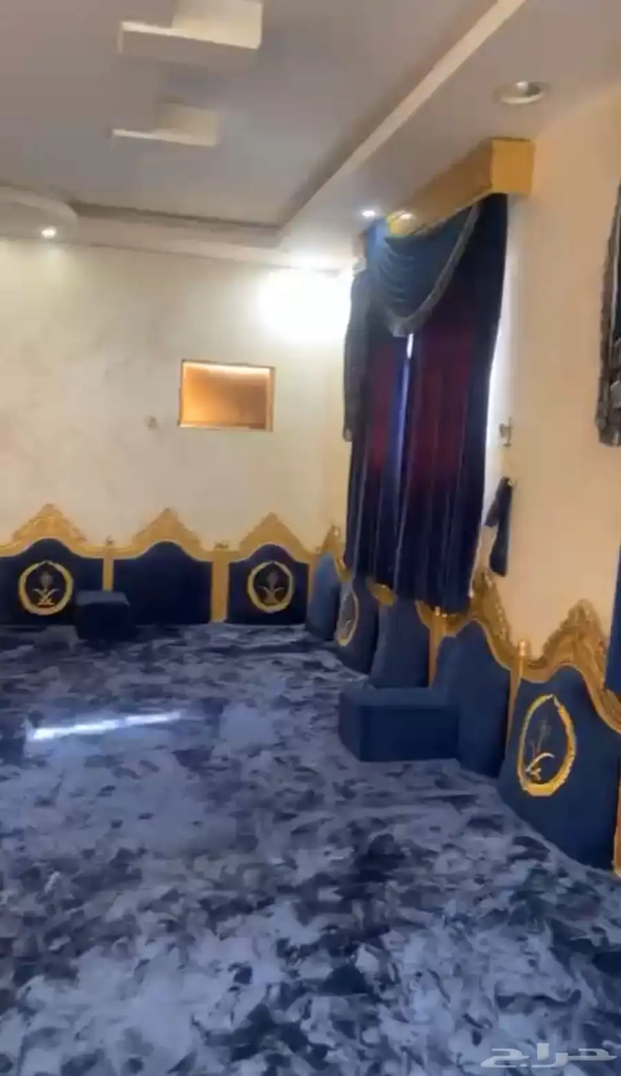 اثاث ومكيفات شباك للبيع 0