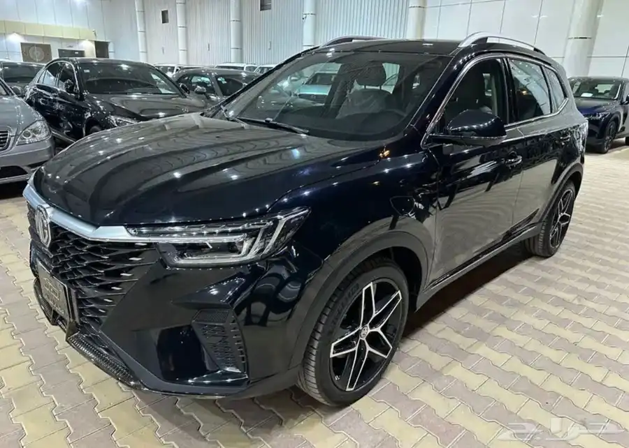 ام جي RX5 موديل 2024 فل كامل نضيف 2