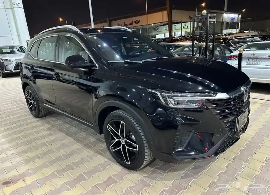 ام جي RX5 موديل 2024 فل كامل نضيف 0