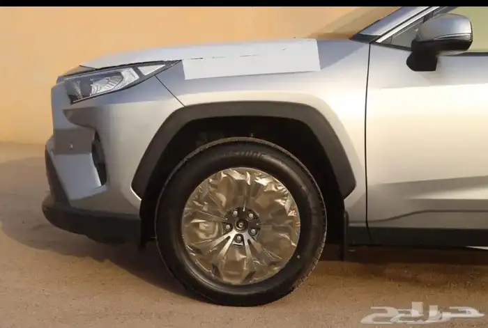 تويوتا راف فور XLE 2025 9
