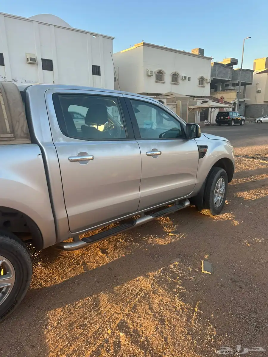 فورد رنجر دبل بنزين 4 سلندر غمارتين مالك اول 0