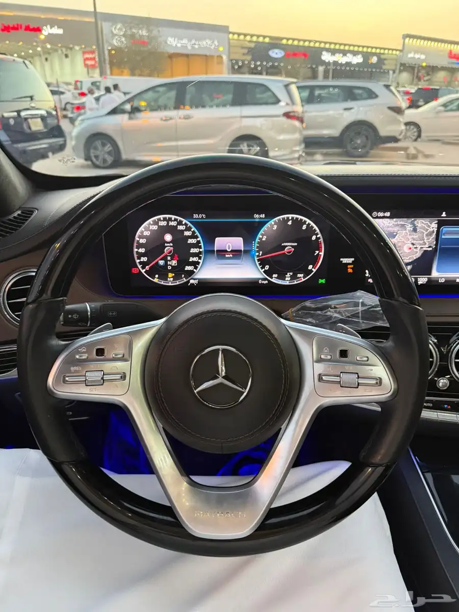 مرسيدس مايباخ 2019S560 فل (بنزين)8سلندر 15