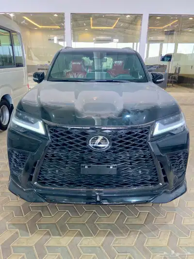 لكزس LX 4