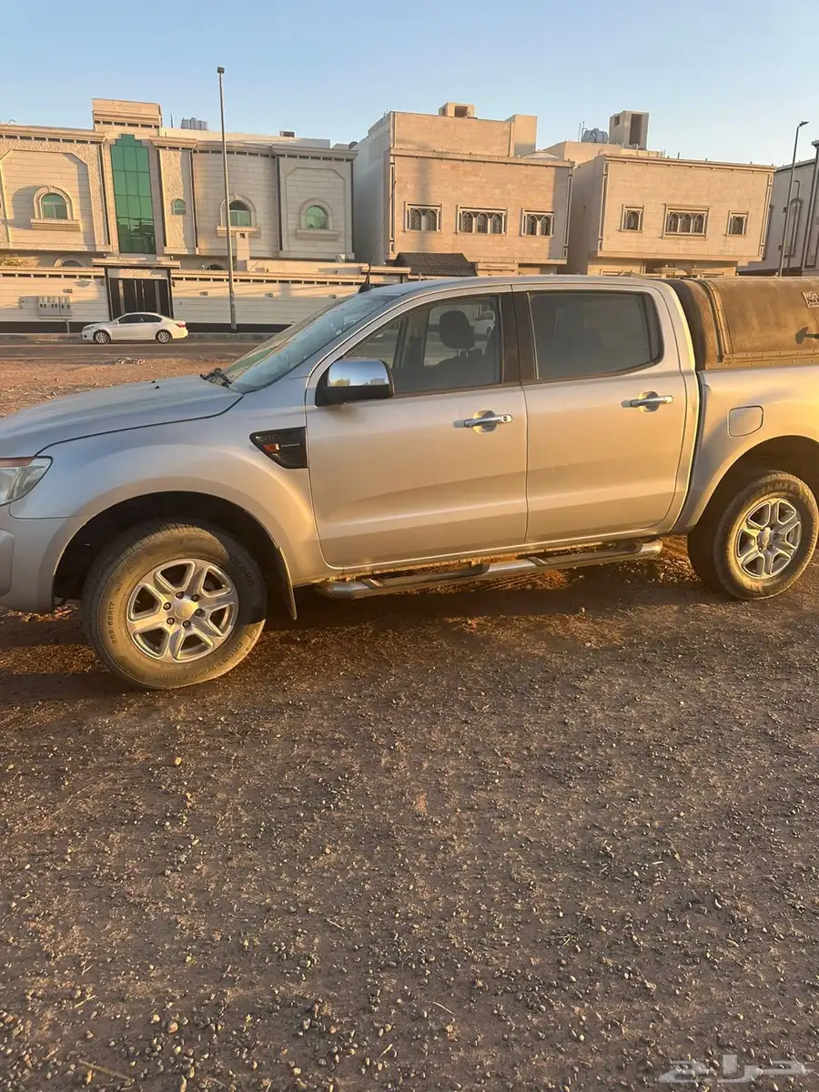 فورد رنجر دبل بنزين 4 سلندر غمارتين مالك اول 1