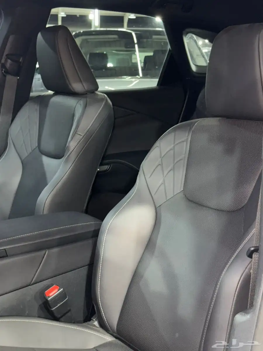 لكزس RX 350 موديل 2023 ( بحالة الجديد ) 19