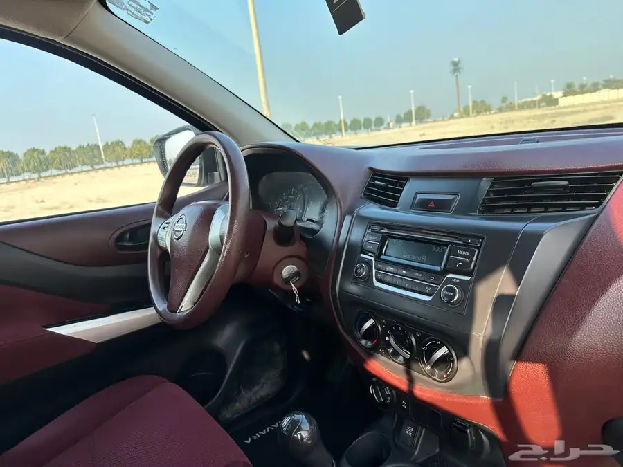 نيسان نافارا 2020 ديزل دبل ودفلوك جير عادي نضيف ماشي قليل 26